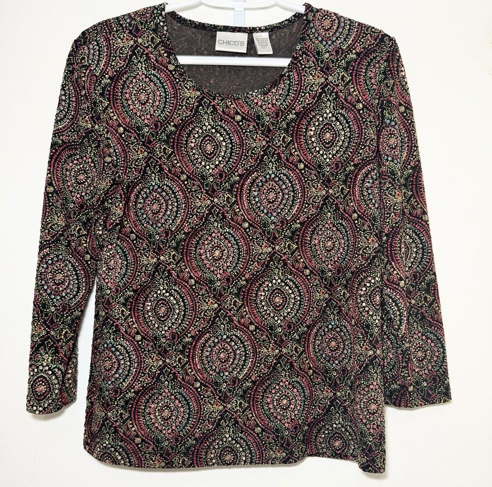 Chico’s Medallion Print Knit Top Size Medium (1) 3/4 Sleeve Stretch Pullover